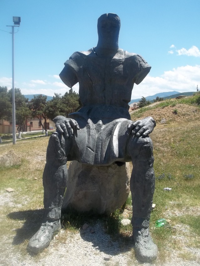 Memorial of Georgian Warrior Heroes by the Gori Fortress 9